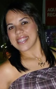 Me descubro um pouco mais a cada dia, minhas ânsias e desejos... Isso é fundamental para dizer quem eu sou, porque às vezes eu mesma me surpreendo. ;)
