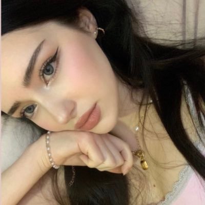 she/her ❄️ edtwt/shtwt