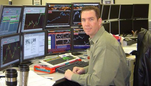 Over 25 years experience in Prop, Market Making, Execution and Portfolio/Program Trading. Expert in trading of Equities, Options, Futures, FX and Fixed Income.