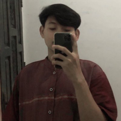 MusthofaDohc's profile picture. 