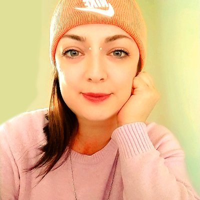 MeryBertolini's profile picture. Visual | UX Designer @usertestlab