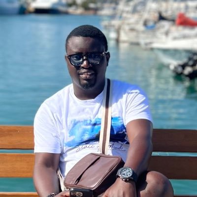 J_Yimika's profile picture. #GodFirst | #UnworthyYetLoved | #iLoveWindTurbines | Geoscientist |#TruthConquersAll | #MUFC