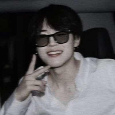 mariyaaamm13's profile picture. min yoongi i will sue you.