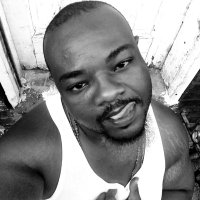 HandsomeStranger2all (@handsumstrangr) 's Twitter Profile