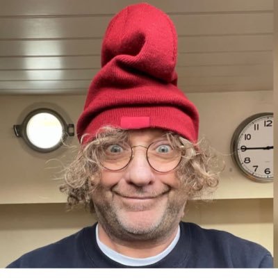 Generally quite jolly Executive Creative Director at VCCP London. Founder VCCP Stoke Academy