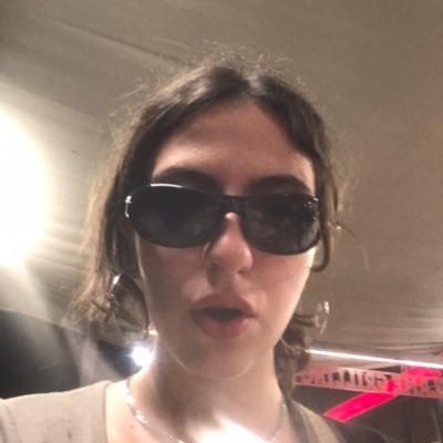 _maria_vvc's profile picture. uma jolinha porfavor    ig:_maria_vasconcelos ...