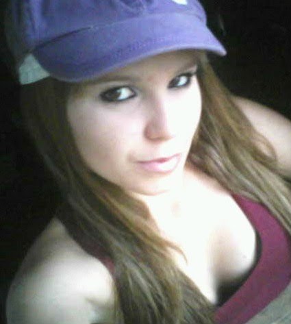 Eu AMO ele muito, Te AMO meu AMOR!!!
7 mêses de muitas FELIZIDADES , e o resto 
de nossas vidas de muito AMOR !!!!  EU TE AMO MUITO!!!!