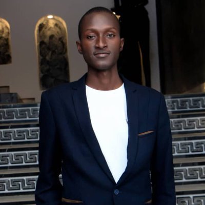 Social Média Manager à @suiteafrica |
Com- Marketing | Blaugrana 💙❤ #Guardioliste