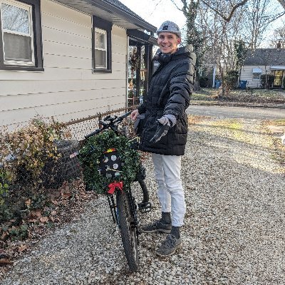 Looking for the small-town life in the big city.
Happier on a bike.
Partisanship makes you dumb.
Disingenuousness is a mortal sin.