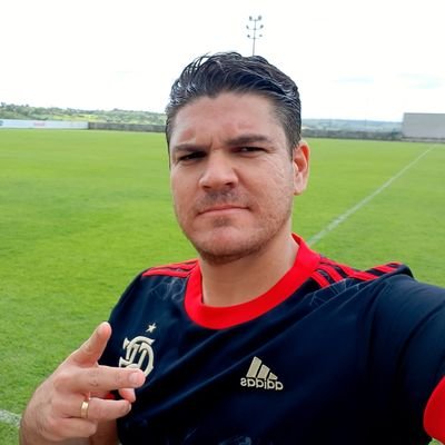 FranklinEnzo's profile picture. Graduado em Licenciatura em Ciências da Computação pela UFPB.
Pai de dois príncipes.
Flamenguista.