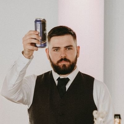 andrewgibson93's profile picture. Manchester United 🔴 

The only way to do great work is to love what you do. If you haven't found it yet, keep looking.  Don't settle. - Steve Jobs