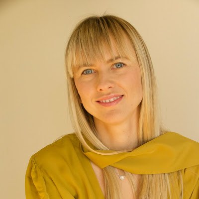 iuliiadesign's profile picture. 