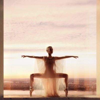 model, ex-ballerina, flexigirl 
Austria + USA
Onlyfans + patreon @theviktoriamodel