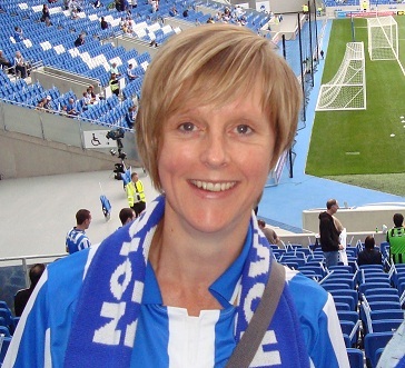 Reluctant software developer who'd rather be travelling or watching her beloved BHAFC. Mum to Zoe