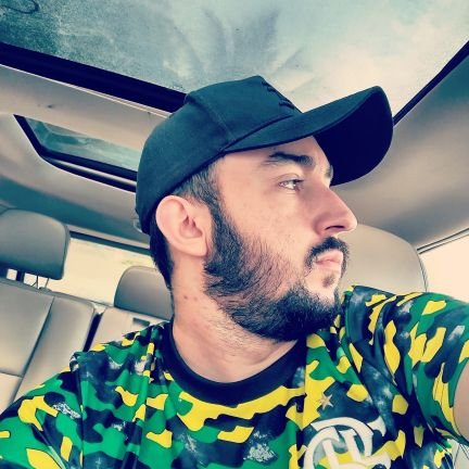 insta📷: https://t.co/WcF12X2Sv1 Carioca 🏄 Flamenguista 🔴⚫