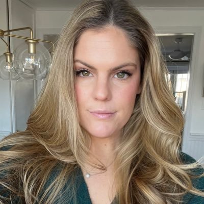 Hi I’m Devon! Wife + Mom + UGC Creator devond.ugc@gmail.com