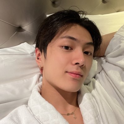 𝐻𝑎𝑝𝑝𝑖𝑛𝑒𝑠𝑠 𝑠𝑡𝑎𝑟𝑡𝑠 𝑤𝑖𝑡ℎ 𝑗 / 𝐽𝑖𝑦𝑜𝑛𝑔 𝐽𝑖𝑛ℎ𝑤𝑎𝑛 𝐽𝑖𝑠𝑢𝑛𝑔 𝐽𝑎𝑦 ⠀ ˗ˏˋ 🤍 ˎˊ˗ ⠀#รีวิวหนมๆปัง