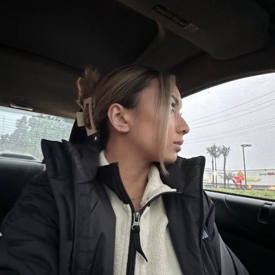 onaamarie's profile picture. 