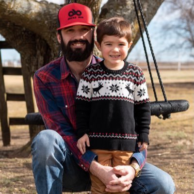 Just a dad and his boy trying to make it in this world ♥️