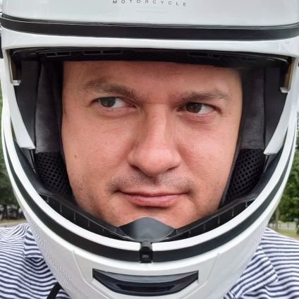 ShuraKnows's profile picture. Computers & Blues