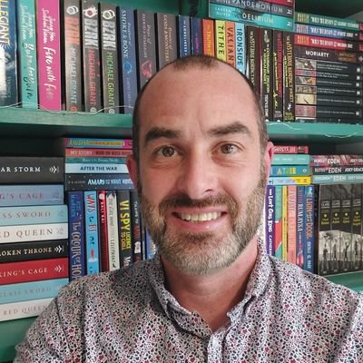 English consultant, book reader, forever learner 📚
'A room without books is like a body without a soul.' - Marcus Tullius Cicero 📖