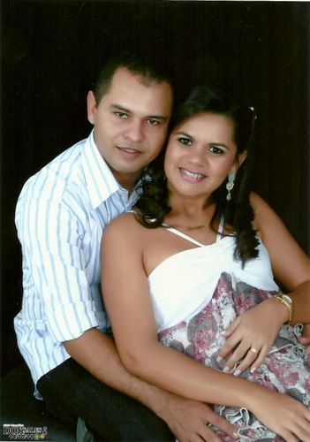 Acadêmica em Engenharia Agronômica, Mãe de Vítor Lucas, Esposa de Aislan Fernandes. E muito FELIZ e grata ao senhor DEUS por tudo que me proporcionou...