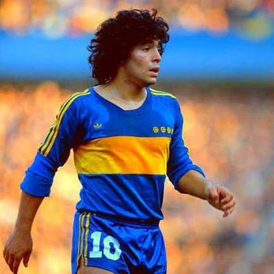 MARADONEANO A MORIR ,BOSTERO Y PERONISTA. AMO A MI FAMILIA POR SOBRETODO.
.EX FUTBOLISTA EN PLATENSE, FERRO Y MORON.