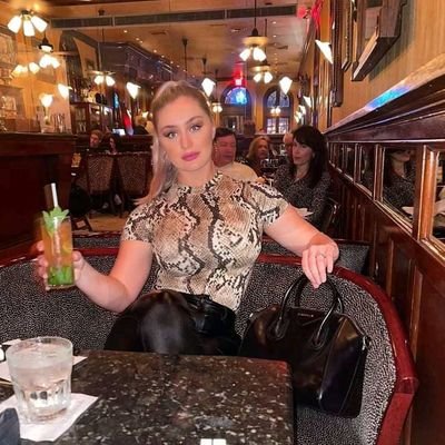 SharonA47070881's profile picture. Been loved