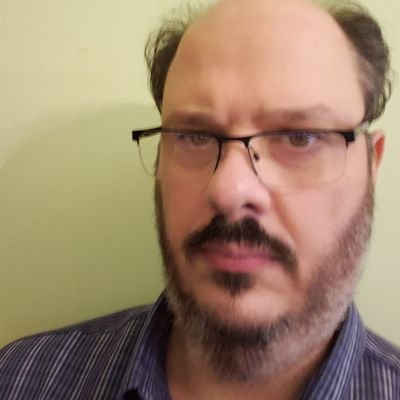 cunhadsv's profile picture. Aquarista, colecionador de miniaturas, critico inveterado e na maior parte do tempo desenvolvendo sistemas.