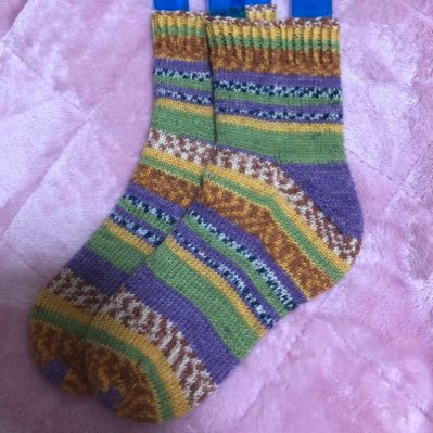 m_r_a_k_mama's profile picture. 主に手芸（編み物、靴下編み、クロスステッチ）などの趣味をメインとしたアカウントとさせていただきます♡ 他にも多趣味がありまして、更新は少ないかと思いますが、フォロー頂ければ幸いです！初心者ゆえ、色々と教えていただけると嬉しいです(*^^*) 🐶8匹ペキニーズ、プードル、チワワと過ごしてます🐶