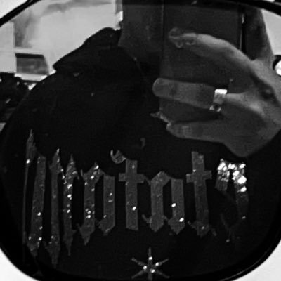 cemdoa777's profile picture. i love my gf at times. @vampirxxke