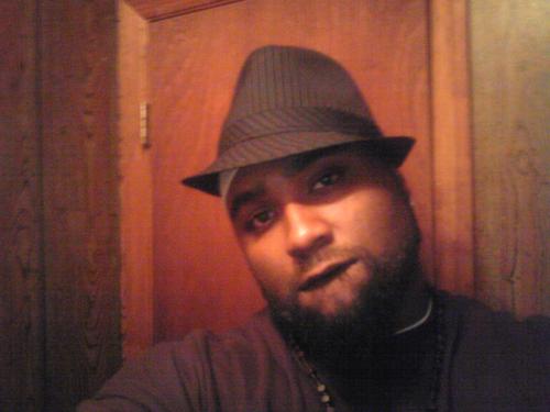 check ya books, I been doin dis music shit. singer-songwriter/poet. NOW FUCK WAT U HEARD I'M WAT YA KNO, SIT ON THESE TWEETS N NUTT 4 SHO