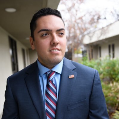 Latino. Gen-Z. Son of a Combat Veteran. Central Valley born & raised. Democrat running against @SpeakerMcCarthy for CA-20. #MedicareForAll #EducationForAll