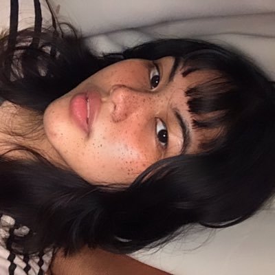 imnotcha's profile picture. not nearly numb enough ʚĭɞ she/her