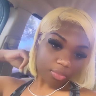 shanicealure's profile picture. stylist & nail tech 👩🏽‍💼                                 get it how you live 💟