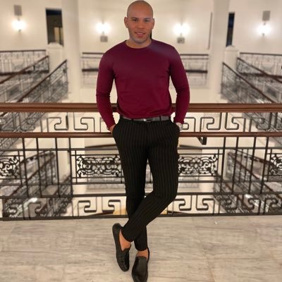 ErickPrado22's profile picture. Never forget where you came from.