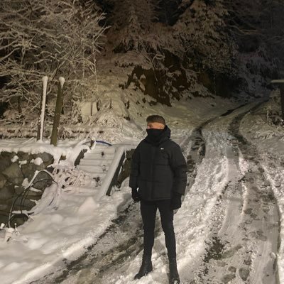 Punebars20's profile picture. iyi seYirlerr