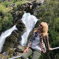 Ms K Bennett (@kas1a13) 's Twitter Profile