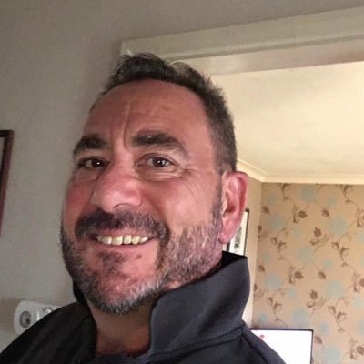 Diggerdunc's profile picture. Somerset born, owned by Pipsqueak and Charlie the Cockapoos, Wotsit & Frazzle the Jellicle Cats, 2 horses & more than a few chickens!