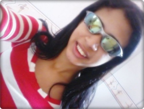 Muitos virão pra te ver cair , poucos estenderão a mão pra te levantar ! ;]
