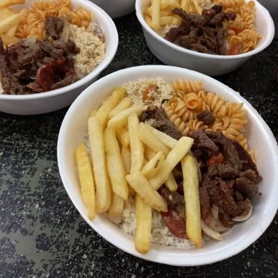 Aqui vc encontra a melhor comida caseira da redondeza tudo feito com a melhor qualidade, amor e dedicação ZAP 990858483 não temos loja física