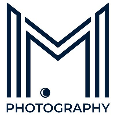 I'm Maicol Osorio, a West Palm Beach-based portrait photographer specializing in showstopping headshots, impactful branding, and captivating glamour photos.