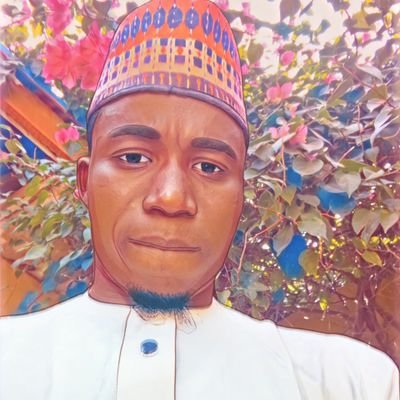 I am sama`ila abdulhamid by name
i am a young and simple man.
i am a business man.