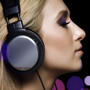 StudioStream Signature Sound L.P. is a retail radio service with expertise in marketing, research, and music programming.