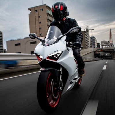 mukuRRxV2's profile picture. 𝘿𝙐𝘾𝘼𝙏𝙄 𝙋𝘼𝙉𝙄𝙂𝘼𝙇𝙀 𝙑𝟮 𝙒𝙝𝙞𝙩𝙚 𝙍𝙤𝙨𝙨𝙤 / ADV160 /元ｽﾄﾄﾘ乗り オイル交換 36040㌔(11/8) タイヤ交換34117㌔(3/23)チェーンメンテ(11/8)