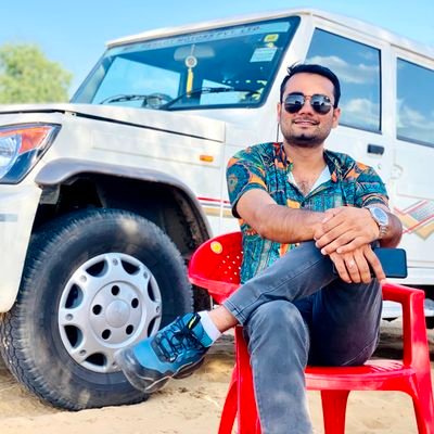 छात्रसंघ अध्यक्ष (चौधरी पीजी महाविद्यालय तारानगर) (यूथ कांग्रेस जिला प्रवक्ता चूरू)