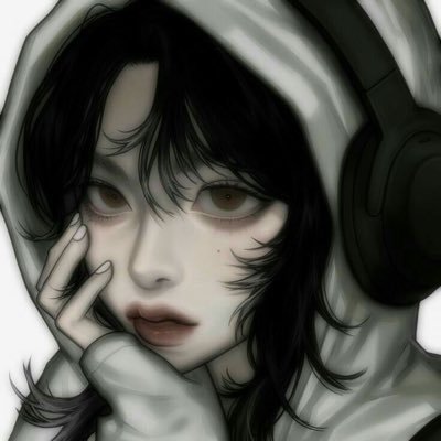 they/she - 19 - main: @noeasys_ - Roblox game dev - artist