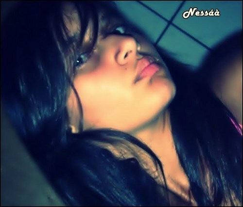 °  Teem Gente Que Namora ♥ Eu fico (H'....   Fico sozinhaa y.y