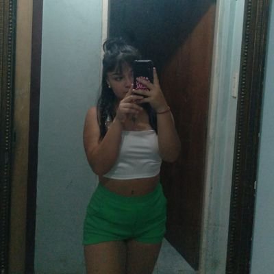 lunacramirez's profile picture. a