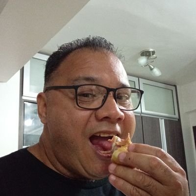 danielmartinez8's profile picture. Docente Informático